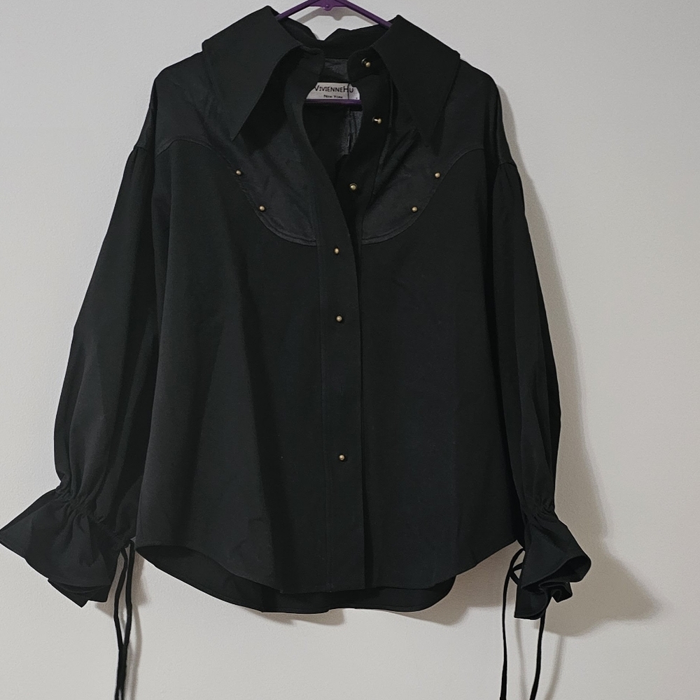 NWT Vivienne Hu Two Paneled Black Button Down Shirt